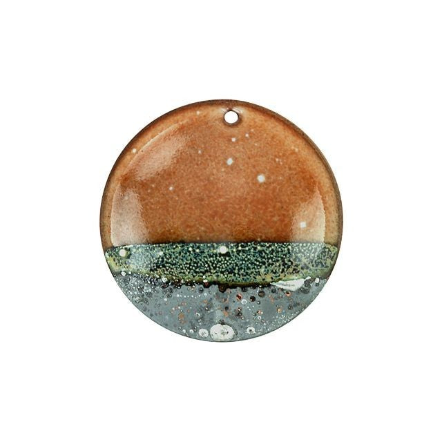 Pendant, Round Disc with Horizon Pattern 30mm, Enameled Brass Autum Silver, by Gardanne Beads (1 Piece)