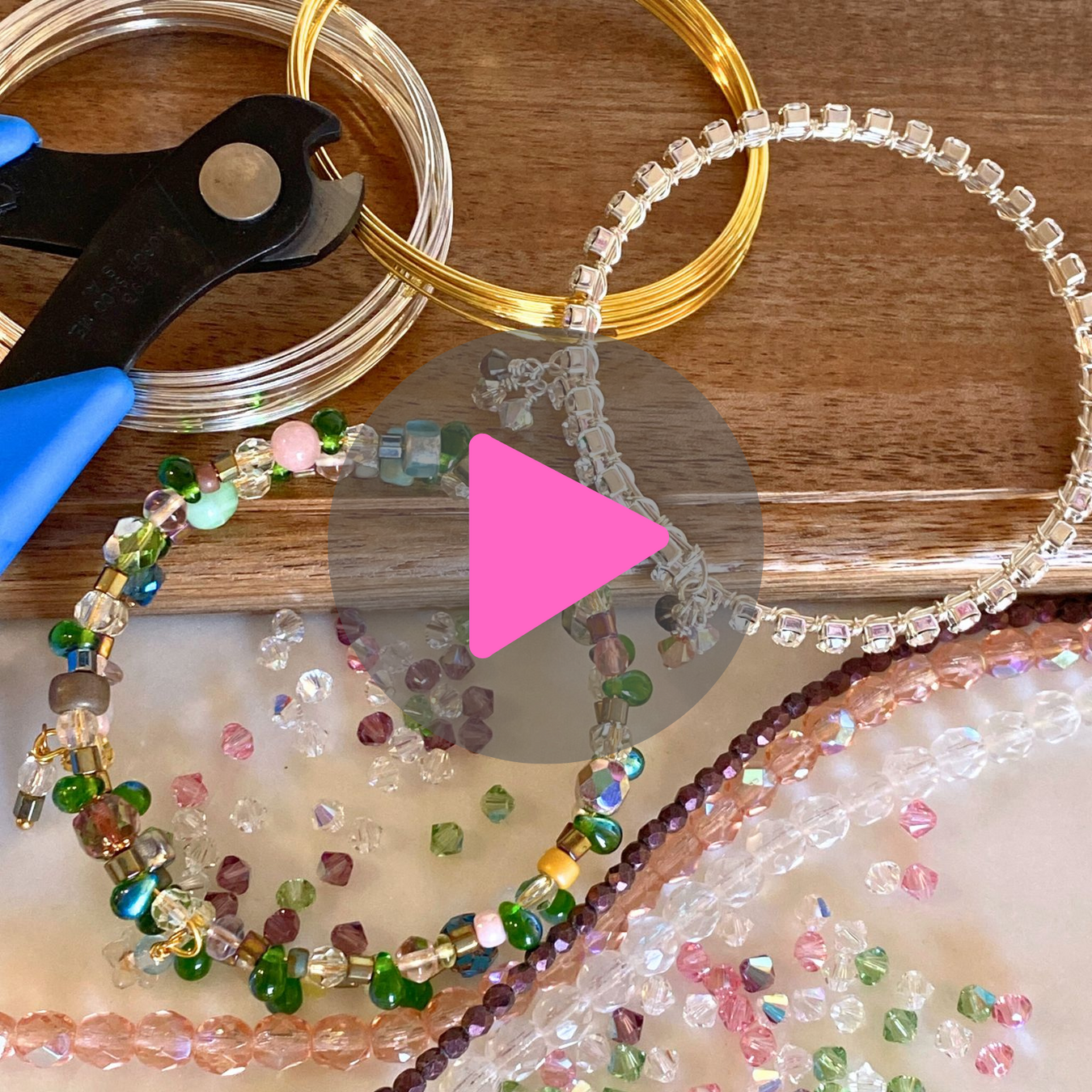 Beadaholique Live Class: All About Memory Wire