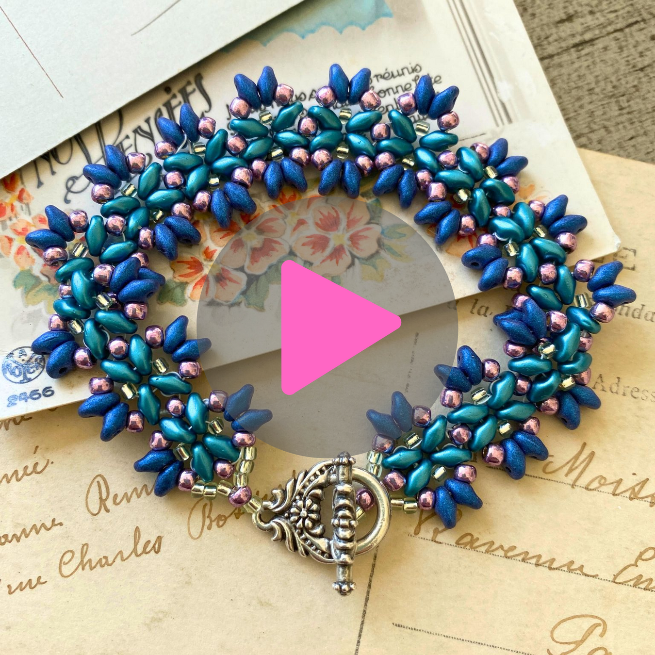Beadaholique Live Class: How to Make a SuperDuo Starburst Bracelet
