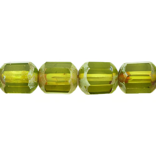 Czech Antique Style Octagonal 8mm Olivine (25pcs)