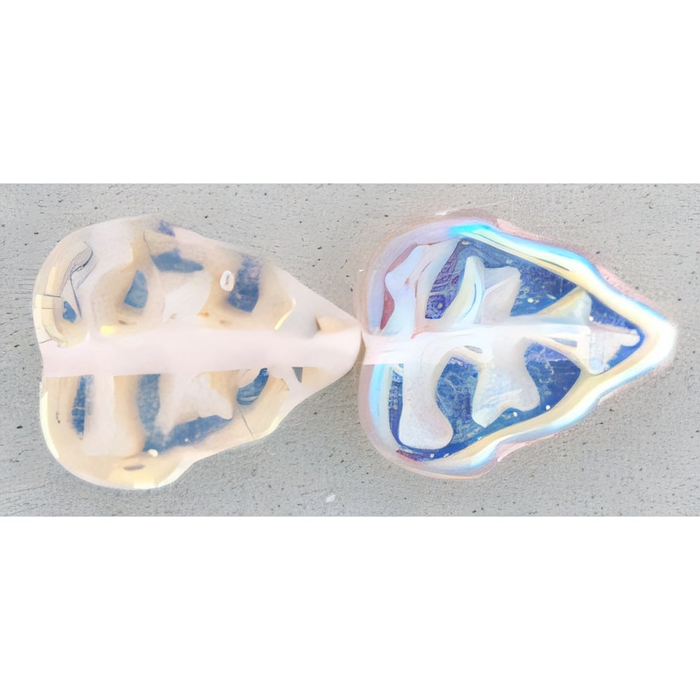 Czech Leaves 10 x 8mm Vertical Hole Rosaline AB (25pcs)