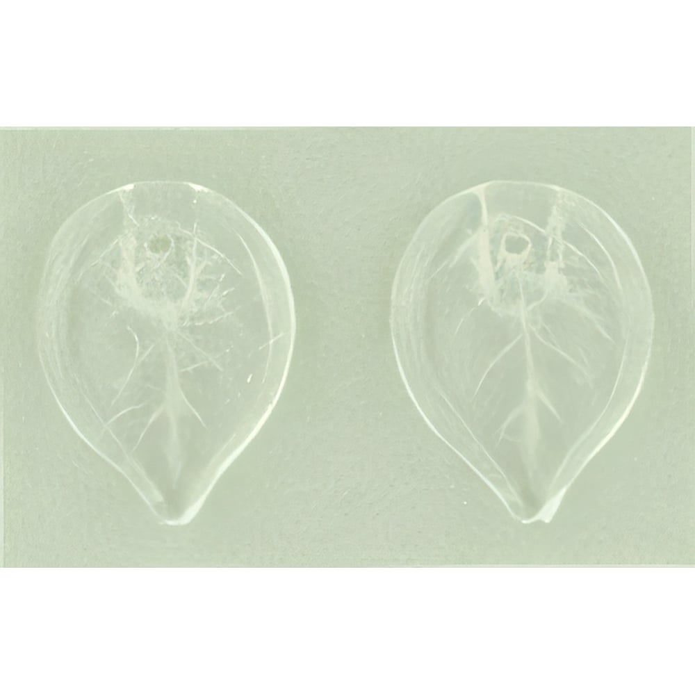 Czech Flat Leaves 18 x 13mm Crystal (25pcs)