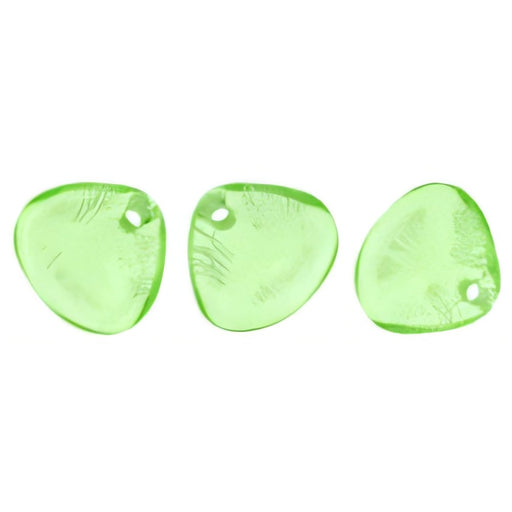 Czech Rose Petals 8 x 7mm Peridot (50pcs)
