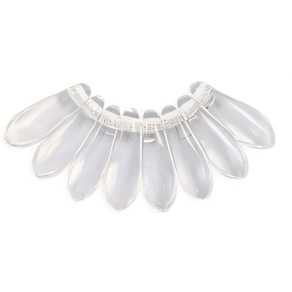 Czech Dagger 10 x 3mm Crystal (100pcs)