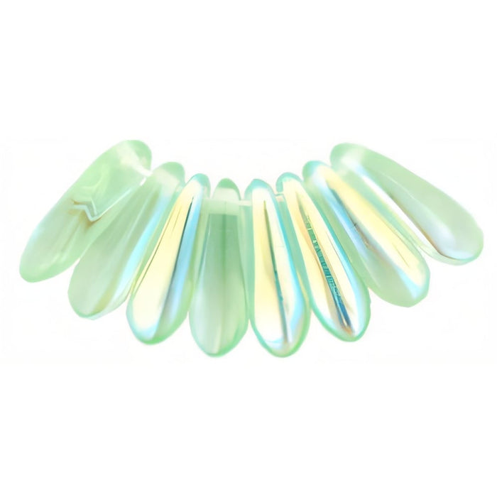 Czech Dagger 10 x 3mm Peridot AB (100pcs)