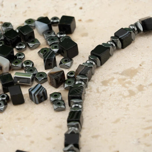 Jesse James Beads Bitty Stone Bead Mix - Black Agate