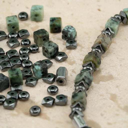 Jesse James Beads Bitty Stone Bead Mix - Emerald Island
