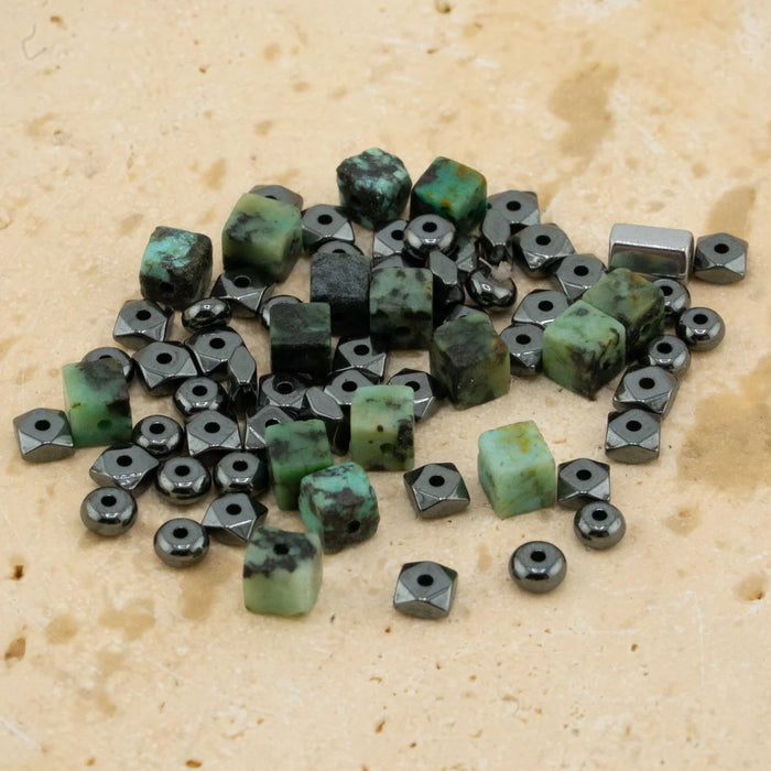 Jesse James Beads Bitty Stone Bead Mix - Emerald Island