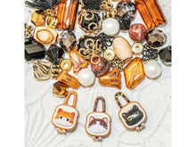 Jesse James Beads Bead Mix - Kitty Cat Sandwich