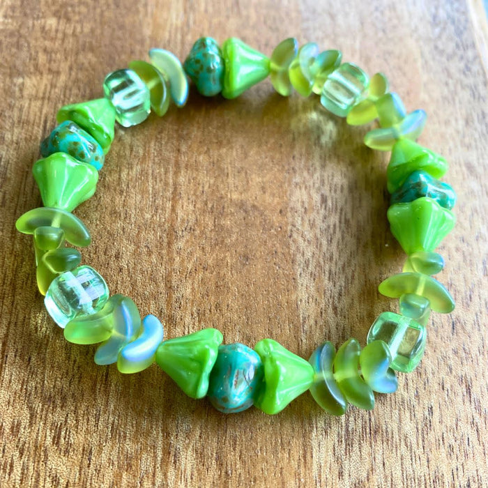 Lovely Lime Stretch Bracelet