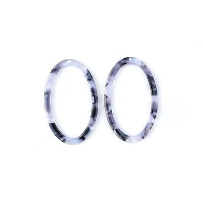 40x25mm Black and White Acetate Oval Ring Pendant (1 Pair)