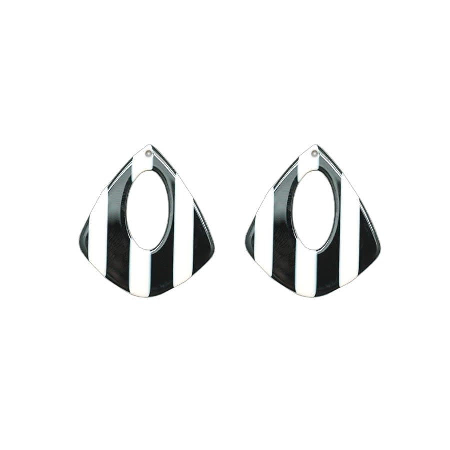 31x35mm Black & White Stripe Acetate Pear Shape Pendant (1 Pair)
