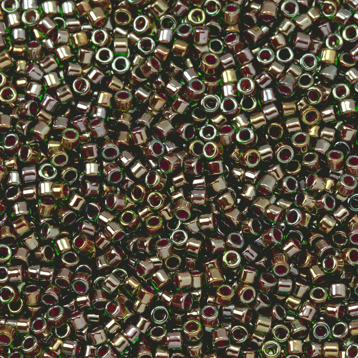 Toho Aiko Seed Beads, 11/0 #1043 'Brick-Lined Lt Peridot' (4 Grams)