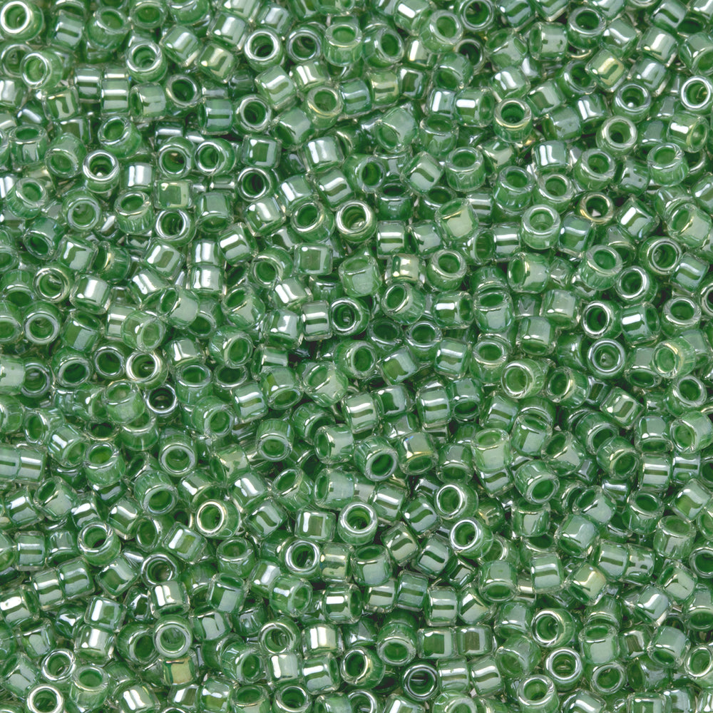 Toho Aiko Seed Beads, 11/0 #1050 'Moss-Lined Crystal' (4 Grams)