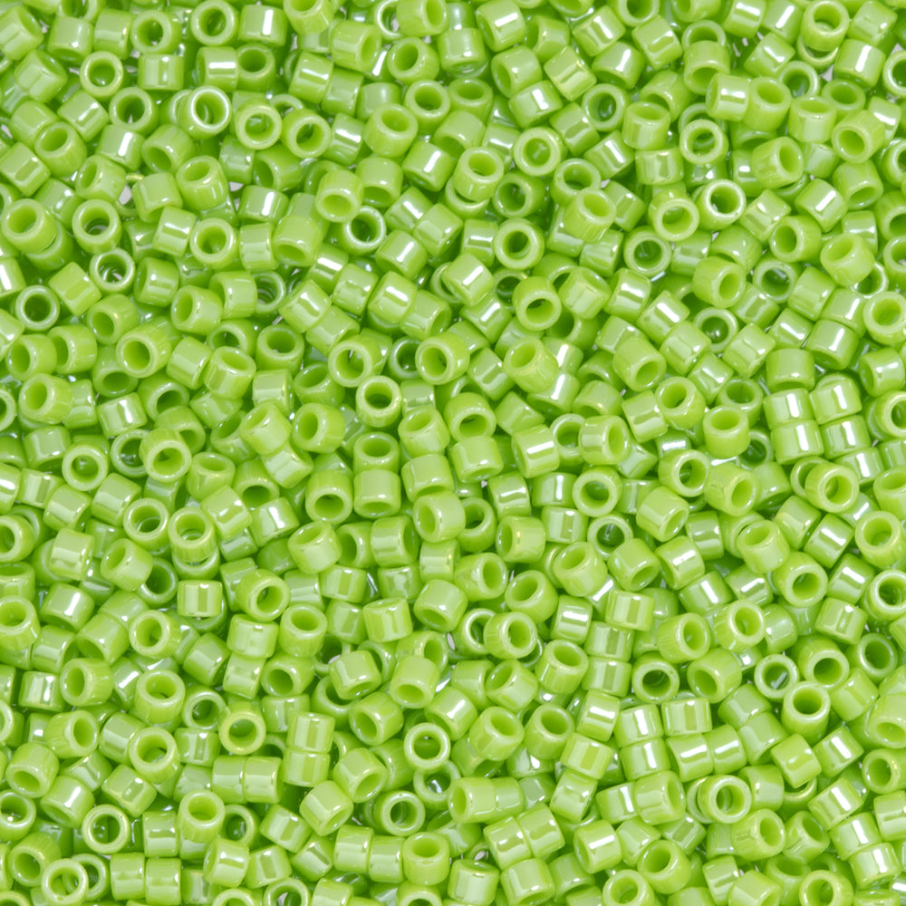 Toho Aiko Seed Beads, 11/0 #131 'Opaque Sour Apple Luster' (4 Grams)