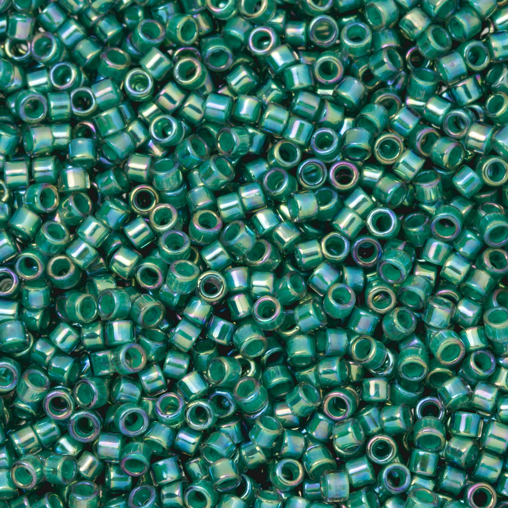 Toho Aiko Seed Beads, 11/0 #1833 'Teal-Lined Lt Sapphire Rainbow' (4 Grams)