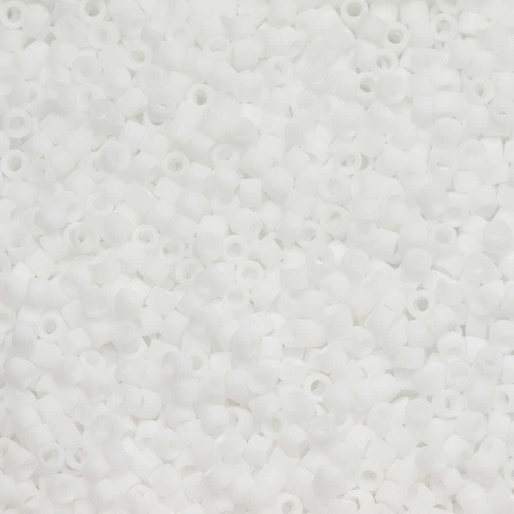 Toho Aiko Seed Beads, 11/0 #41F 'Opaque Frosted White' (4 Grams)