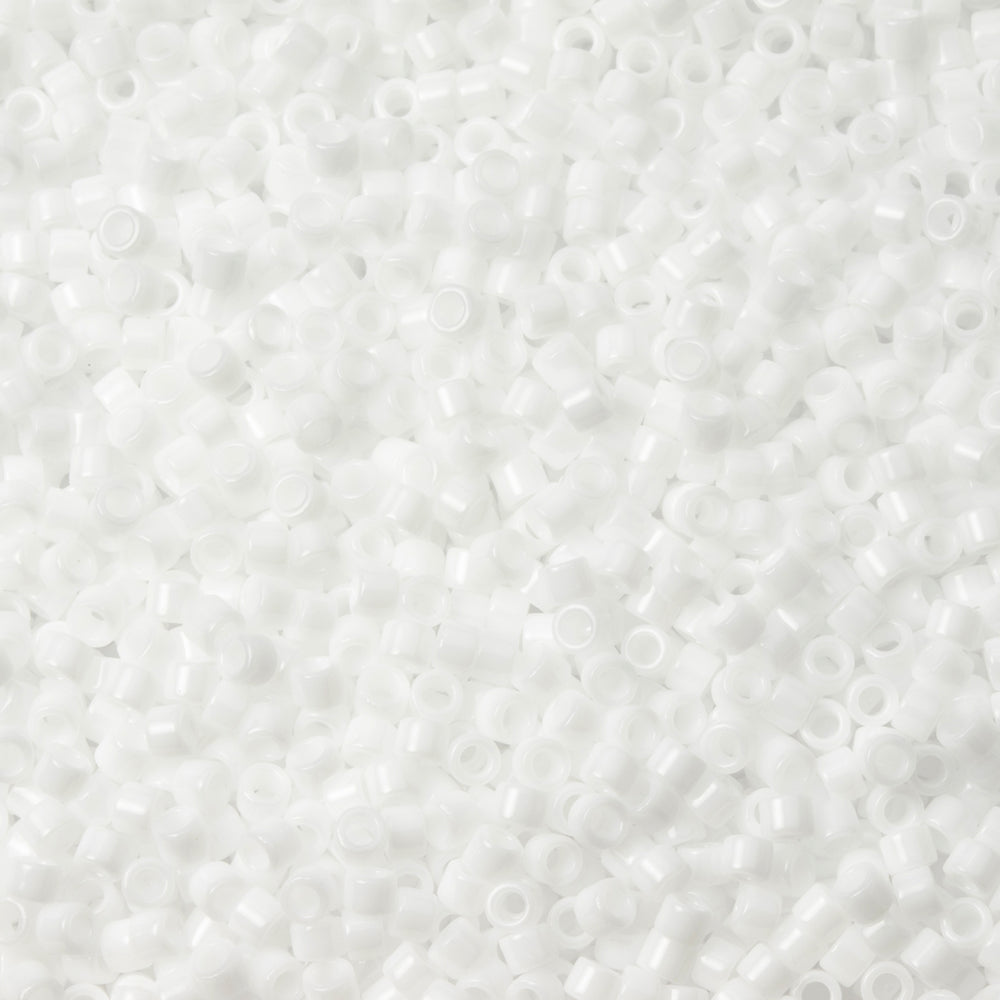 Toho Aiko Seed Beads, 11/0 #41 'Opaque White' (4 Grams)