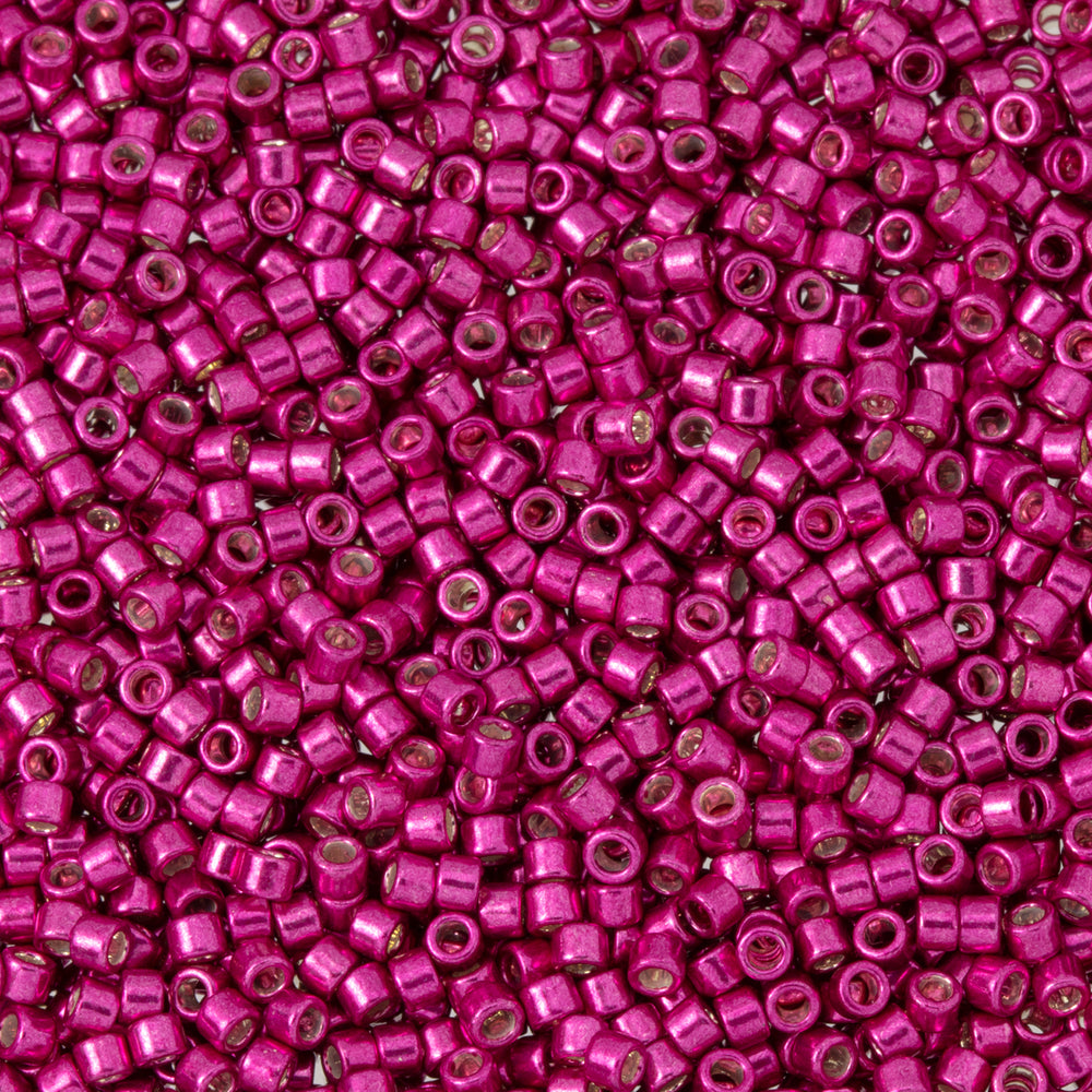 Toho Aiko Seed Beads, 11/0 #563 'Galvanized Orchid' (4 Grams)
