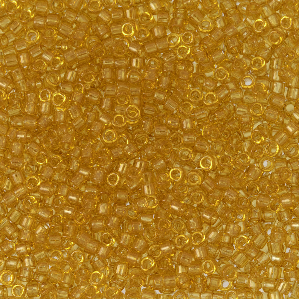 Toho Aiko Seed Beads, 11/0 #622 'Transparent Champagne Gold Luster' (4 Grams)