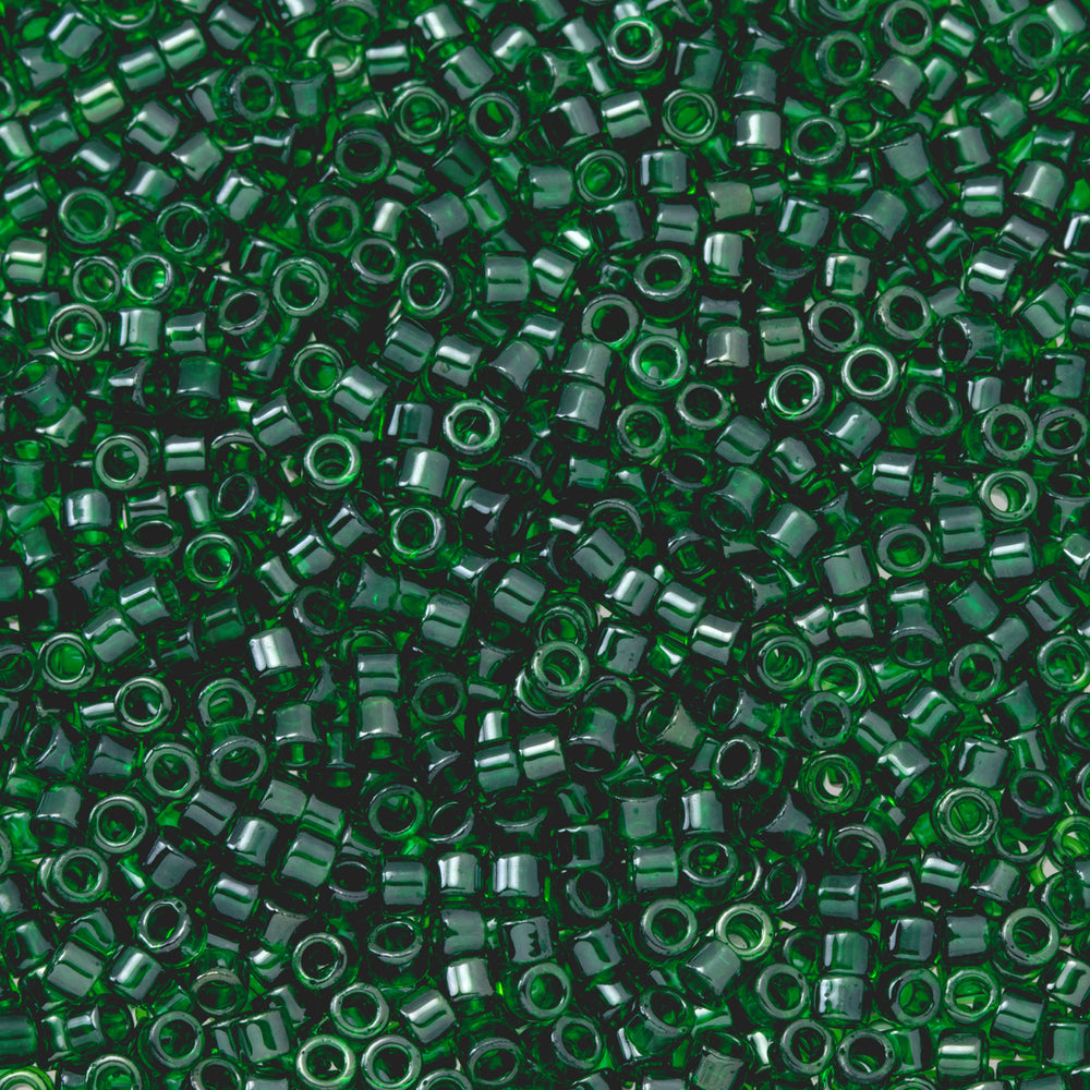 Toho Aiko Seed Beads, 11/0 #796 'Dark Emerald-Lined Emerald' (4 Grams)