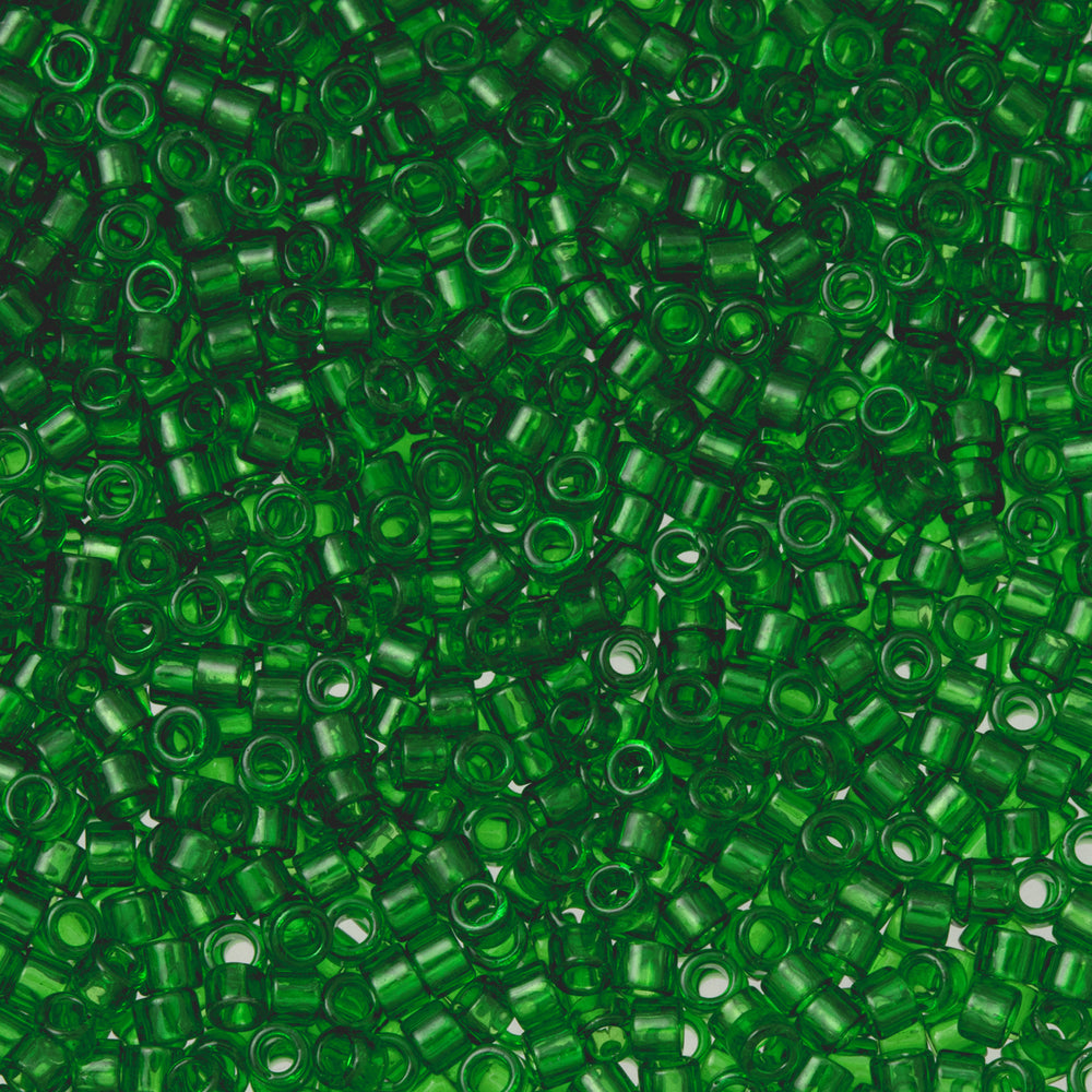 Toho Aiko Seed Beads, 11/0 #7B 'Transparent Grass Green' (4 Grams)