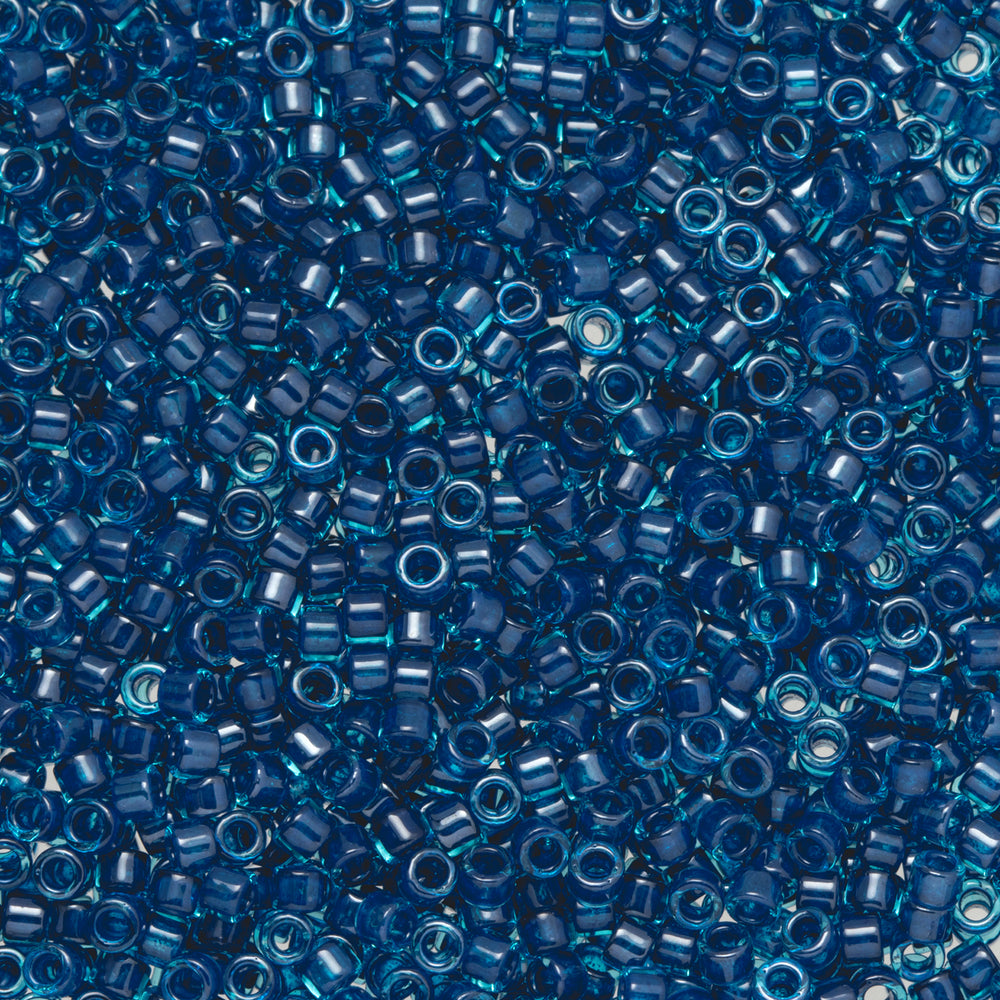 Toho Aiko Seed Beads, 11/0 #932 'Capri-Lined Aqua' (4 Grams)