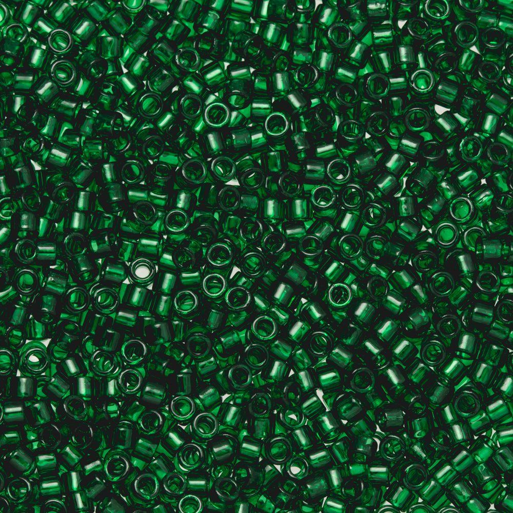 Toho Aiko Seed Beads, 11/0 #939 'Transparent Green Emerald' (4 Grams)