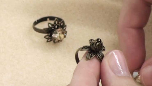 How to Make a Crystal Flower Ring with a Flower Ring Setting