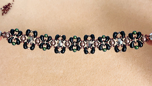 Handmade Jewelry Tutorial: How to Make the Orsay Beaded Bracelet