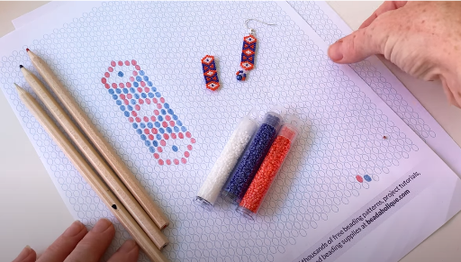 How to Make a Peyote Bead Weaving Pattern Using Pattern Grid Paper