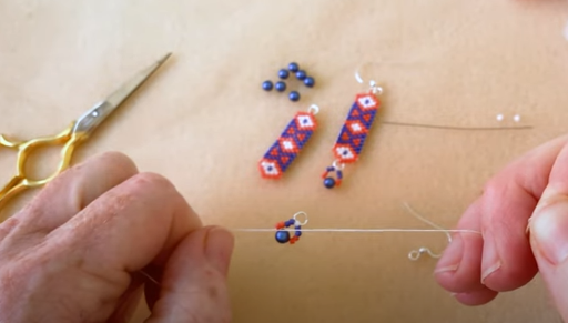 How to Make The Art Walk Bead Woven Earrings