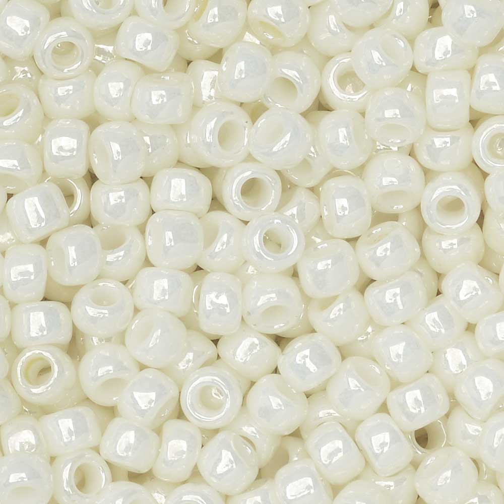 Toho Seed Beads, Round 8/0 #122 'Opaque Lustered Navajo White' (8 Grams)