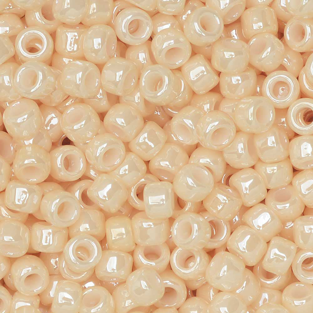 Toho Seed Beads, Round 8/0 #123 'Opaque Lustered Light Beige' (8 Grams)