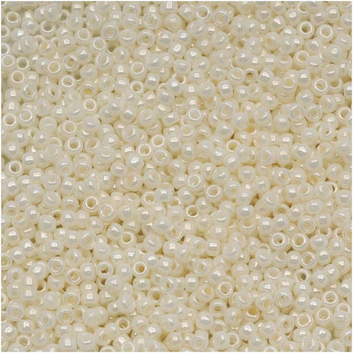 Toho Round Seed Beads 15/0 #122 Opaque Lustered Navajo White 8g