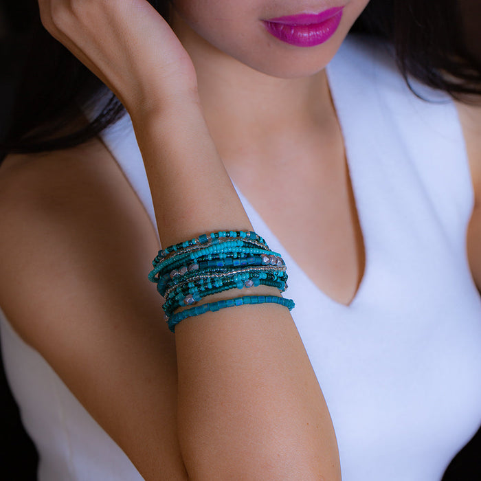 Serendipity Stretch Bracelet Kit in Turquoise, 12 Bracelets - Exclusive Beadaholique Jewelry Kit
