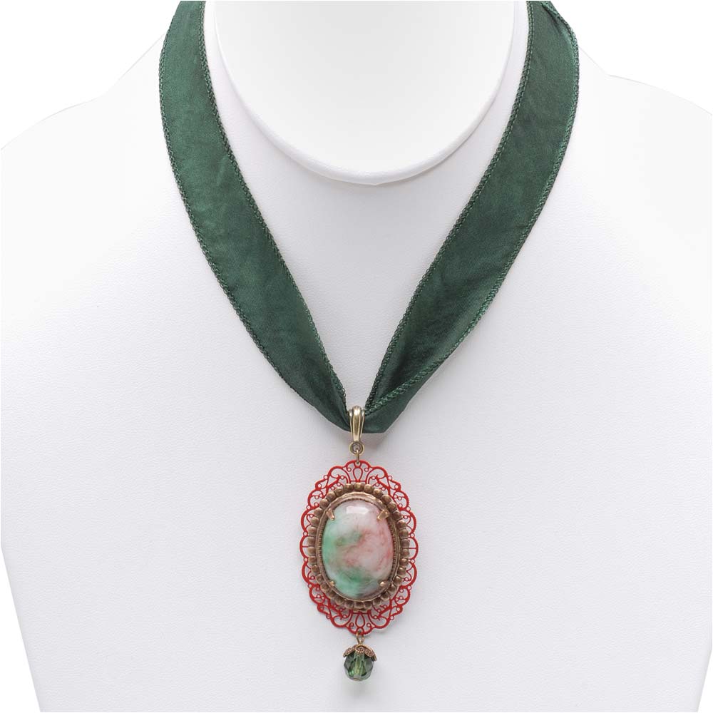 Retired - Victorian Christmas Necklace