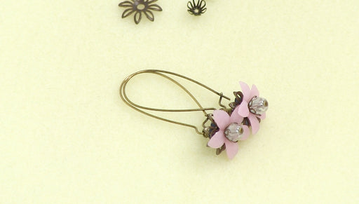 Instructions for Making the Floral Drop Lucite Earring Kit
