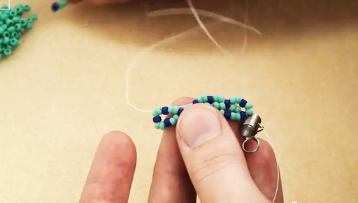 How to do Horizontal Netting Stitch in Beadweaving