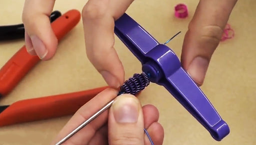 How to Use the Beadsmith Twist 'n' Curl Wire Coiling Tool