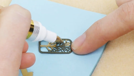 How to Embellish Metal Stampings with Krylon Leafing Pens