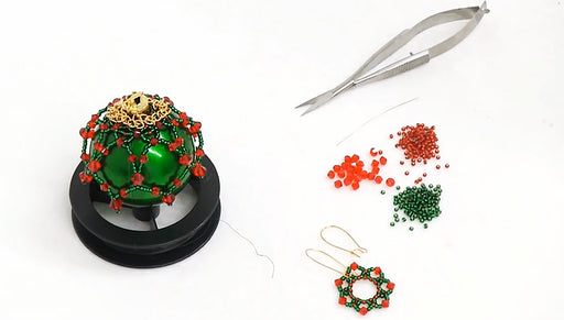 How to Bead Weave the Festive Holiday Flower Earrings