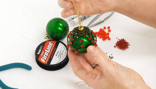 How to Make a Beaded Christmas Ornament Topper