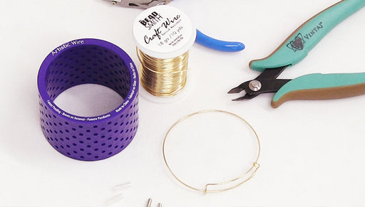 How to Make an Expandable Charm Bangle using the Artistic Wire 3D Bracelet Jig