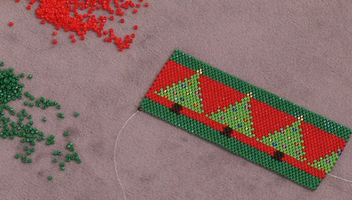 How to Make the Peyote Bracelet Kits:  Leaves, Trees & Snowflakes