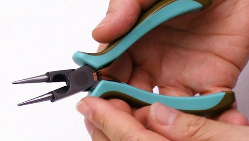 How to use the Vintaj Special Edition Round Nose Plier with Cutter