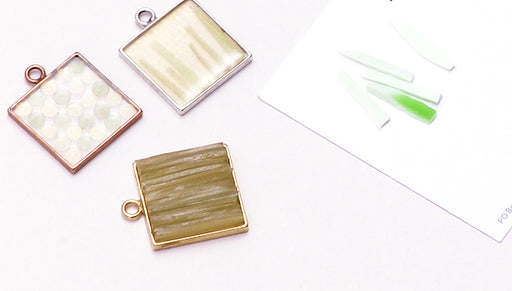 How to Use Excess Colorized Resin Pieces to Create Mosaic Pendants by Becky Nunn