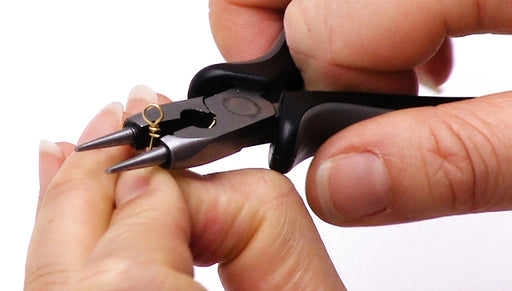 How to Use the Beadsmith Ergonomic 4-in-1 Pliers