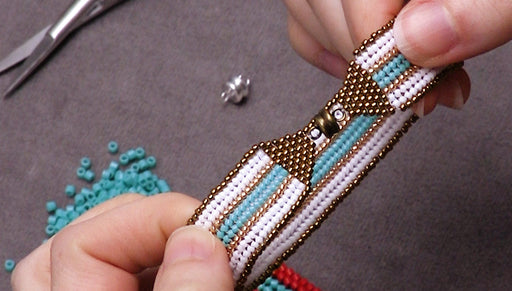 How to Finish Herringbone Stitch Bead Weaving With a Brick Stitch Decrease