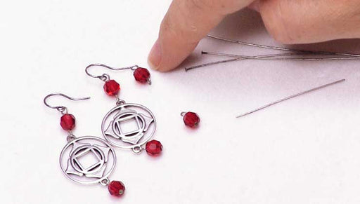 Quick Tip: How to Use a Long Head Pin to Make an Eye Pin with a Simple Wire Loop
